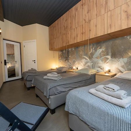 Apart Hotel On Zoloti Vorota Kiev Luaran gambar