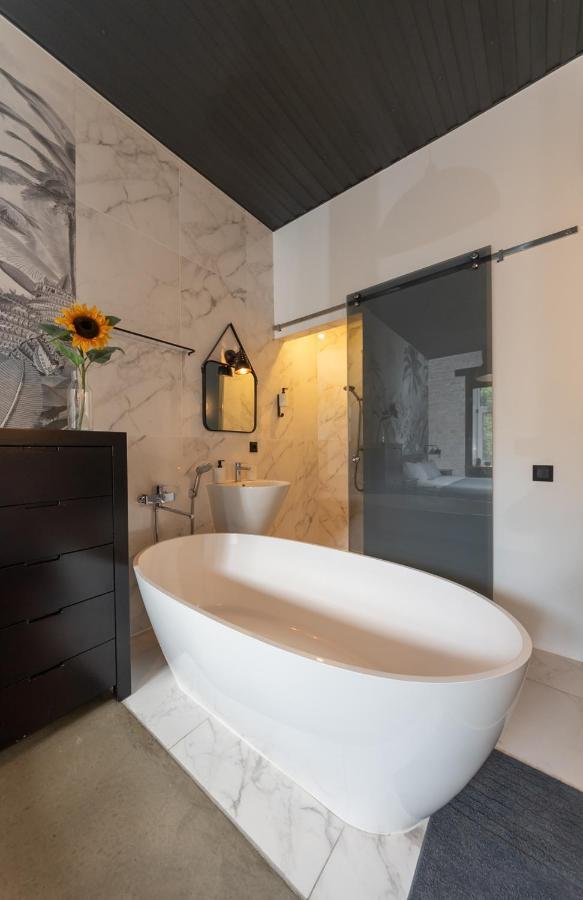 Apart Hotel On Zoloti Vorota Kiev Luaran gambar